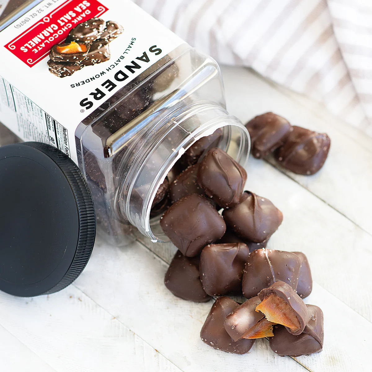Sanders Original Dark Chocolate Sea Salt Caramels Tub 36 oz.