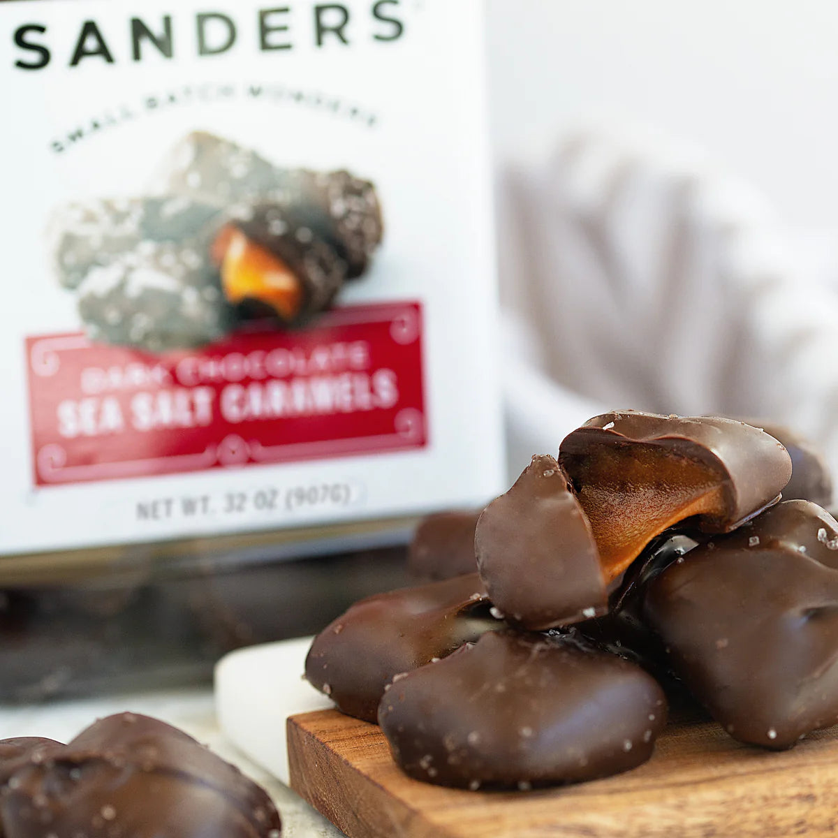 Sanders Original Dark Chocolate Sea Salt Caramels Tub 36 oz.