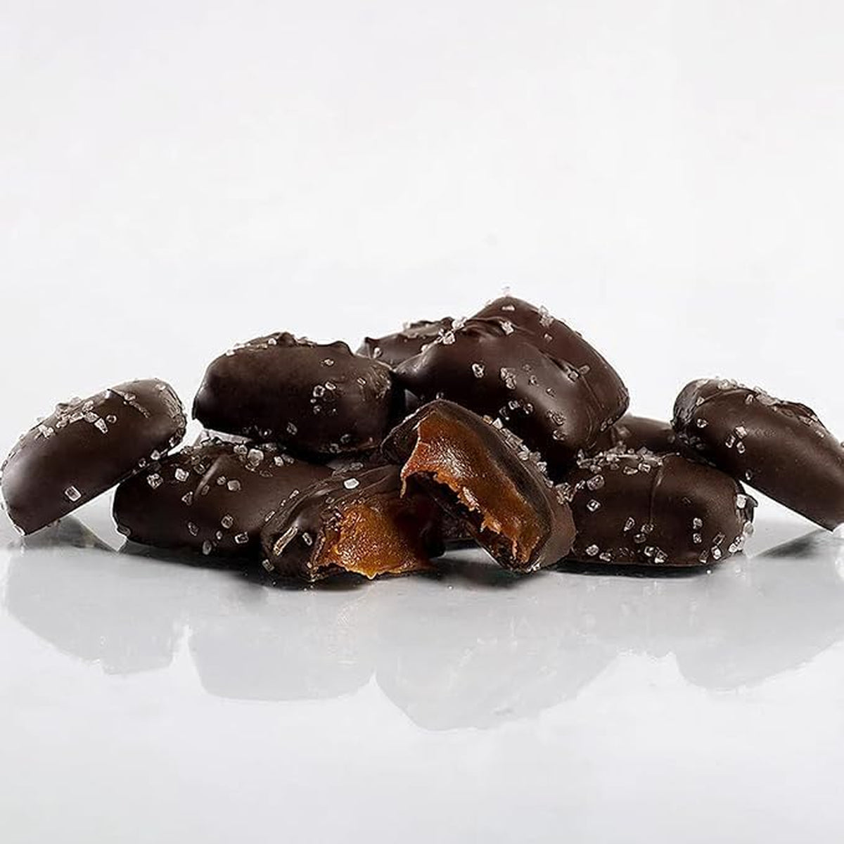 Sanders Original Dark Chocolate Sea Salt Caramels Tub 36 oz.